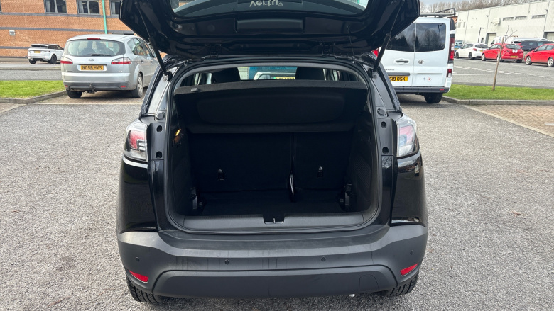 Vauxhall Crossland 1.2 Design 5dr Petrol Hatchback